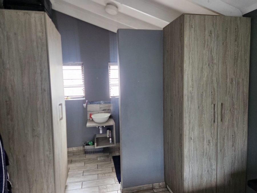 3 Bedroom Property for Sale in Waterkloof East North West